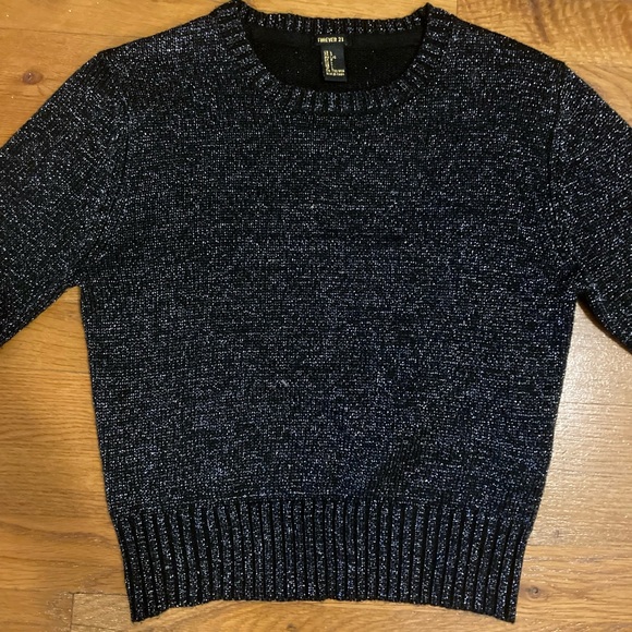 Forever 21 Black and Silver Crop Sweater - Picture 1 of 4